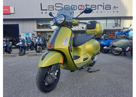 VESPA GTS 300 SUPER SPORT GARANTIE JANVIER 2027